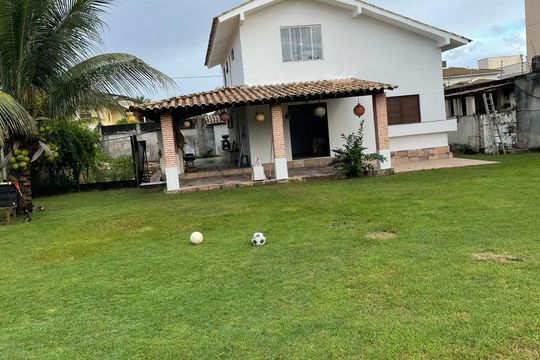 Casa para alugar com 3 quartos, 240m² em Praia do Flamengo, Salvador