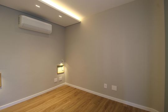 Quarto 1 de apartamento à venda com 3 quartos, 72m² em Itaim Bibi, São Paulo