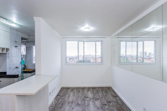 Apartamento à venda com 2 quartos, 45m² em Jardim Iris, São Paulo