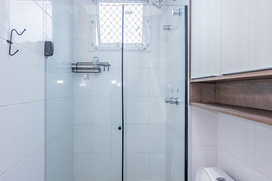 Banheiro de apartamento à venda com 2 quartos, 45m² em Jardim Iris, São Paulo