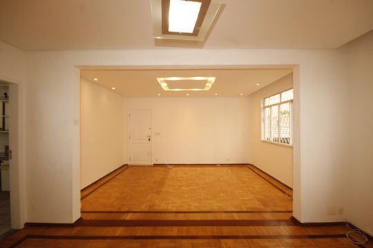 sala de apartamento para alugar com 4 quartos, 158m² em Santa Efigênia, Belo Horizonte