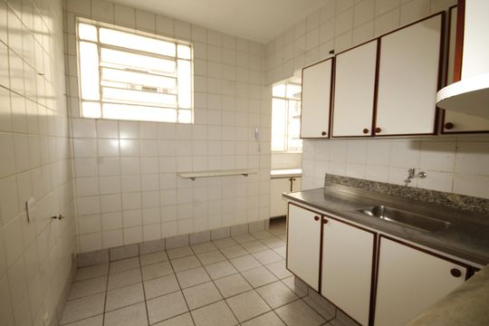 Cozinha de apartamento para alugar com 4 quartos, 158m² em Santa Efigênia, Belo Horizonte