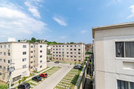 Vista do Quarto 1 de apartamento para alugar com 2 quartos, 40m² em Brás de Pina, Rio de Janeiro