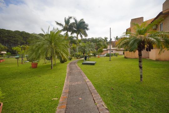 Parque de casa de condomínio para alugar com 2 quartos, 78m² em Barra da Lagoa, Florianópolis