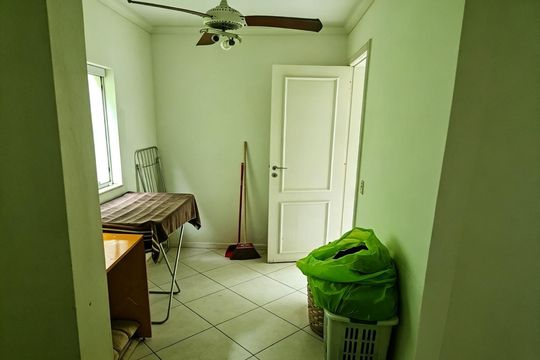 Quarto de casa de condomínio à venda com 5 quartos, 255m² em Anil, Rio de Janeiro