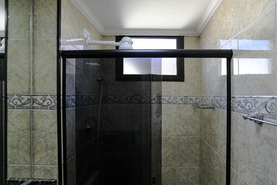 Banheiro de apartamento para alugar com 3 quartos, 70m² em Alto Ipiranga, Mogi das Cruzes