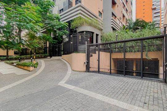 Fachada de apartamento à venda com 2 quartos, 50m² em Pinheiros, São Paulo