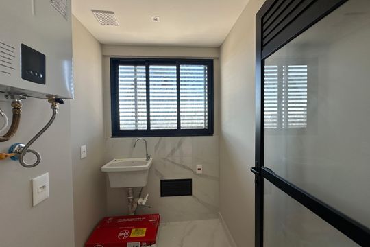 Área de Serviço de apartamento para alugar com 3 quartos, 112m² em Alphaville Empresarial, Barueri