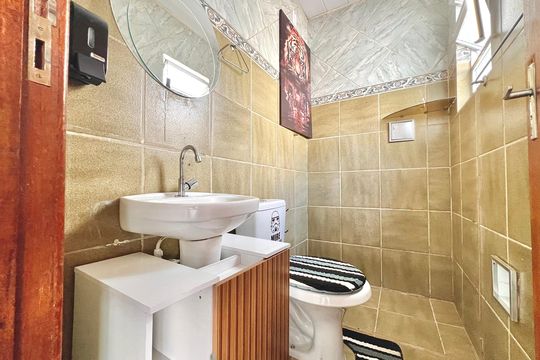 Banheiro 2 de apartamento para alugar com 2 quartos, 119m² em Ipiranguinha, Juiz de Fora