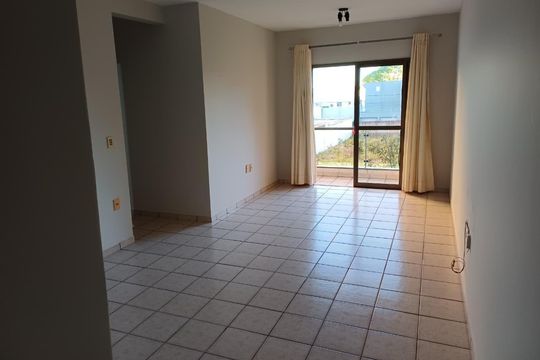 Apartamento para alugar com 3 quartos, 70m² em Umuarama, Uberlândia
