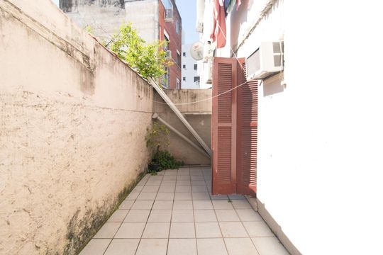 Varanda de apartamento à venda com 2 quartos, 63m² em Santana, Porto Alegre