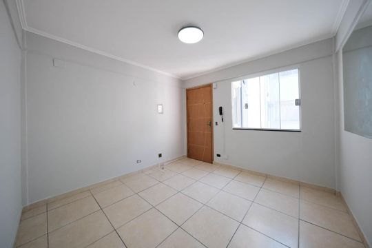 Apartamento para alugar com 2 quartos, 48m² em Vila Silvia, São Paulo
