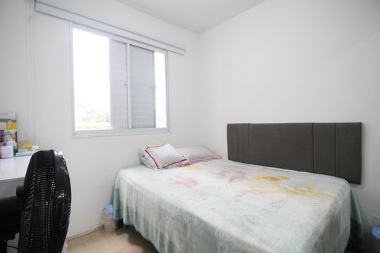Quarto 2 de apartamento à venda com 2 quartos, 40m² em Vila Plana, São Paulo