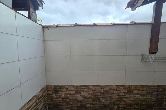 Área de Serviço de casa para alugar com 2 quartos, 62m² em Jardim Imperador, Praia Grande