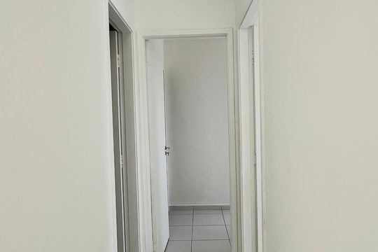 Corredor de apartamento para alugar com 2 quartos, 65m² em Jardim Boa Esperança, Campinas