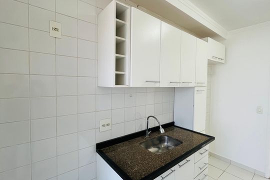 Cozinha de apartamento para alugar com 2 quartos, 65m² em Jardim Boa Esperança, Campinas