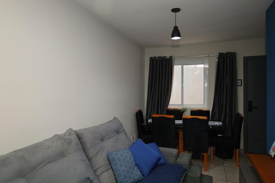 Sala de casa de condomínio à venda com 2 quartos, 63m² em Jardim Brasil, São Paulo