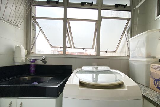 Área de serviço de apartamento para alugar com 2 quartos, 28m² em Vila Granada, São Paulo