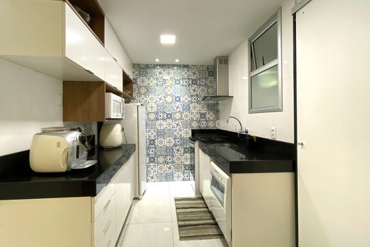 Cozinha de apartamento para alugar com 2 quartos, 28m² em Vila Granada, São Paulo