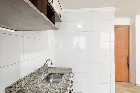 Cozinha de apartamento à venda com 2 quartos, 43m² em Jardim Iris, São Paulo