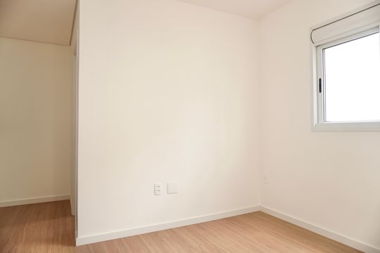 Suíte  de apartamento à venda com 3 quartos, 96m² em Buritis, Belo Horizonte