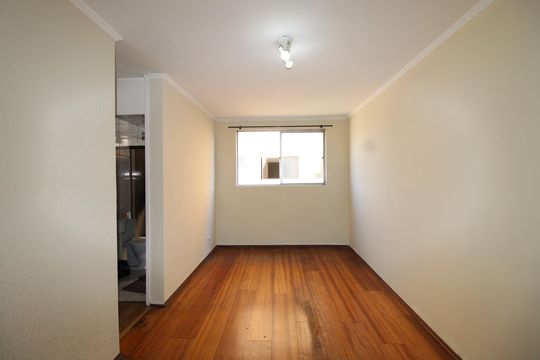 Apartamento para alugar com 2 quartos, 57m² em Vila Carmosina, São Paulo
