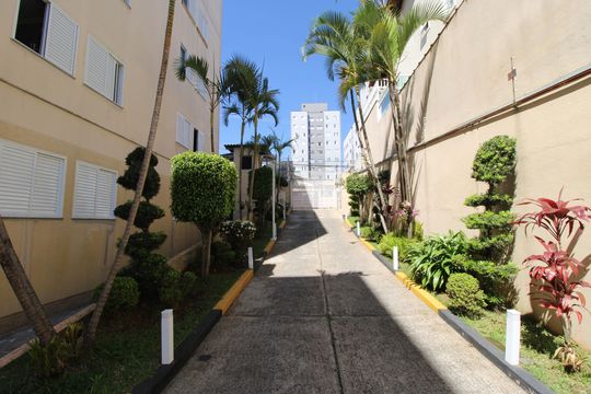 Área comum de apartamento para alugar com 2 quartos, 57m² em Vila Carmosina, São Paulo