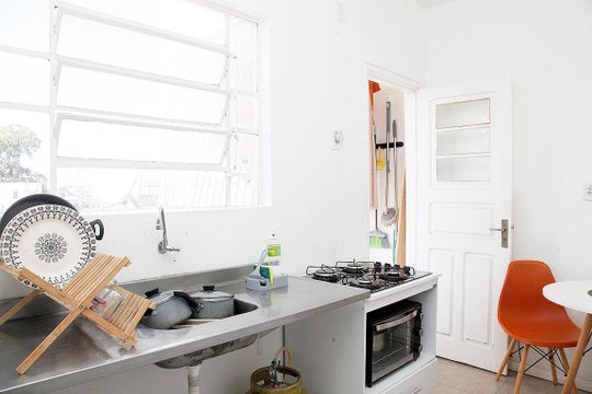 Cozinha de apartamento à venda com 1 quarto, 46m² em Cidade Baixa, Porto Alegre