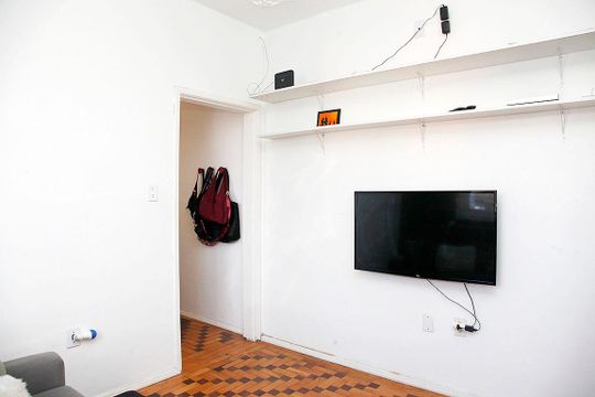 Sala de apartamento à venda com 1 quarto, 46m² em Cidade Baixa, Porto Alegre
