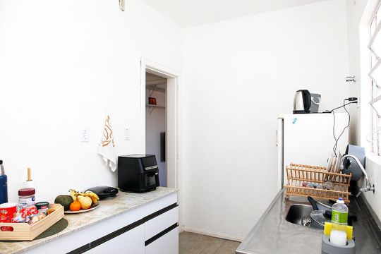 Cozinha de apartamento à venda com 1 quarto, 46m² em Cidade Baixa, Porto Alegre