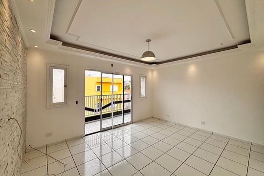 Sala de casa para alugar com 3 quartos, 120m² em Parque Santa Teresa, Carapicuíba