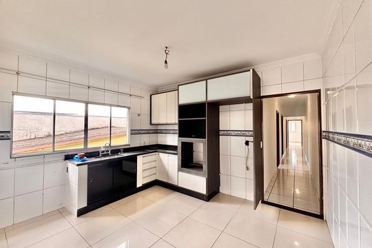 Cozinha de casa para alugar com 3 quartos, 120m² em Parque Santa Teresa, Carapicuíba