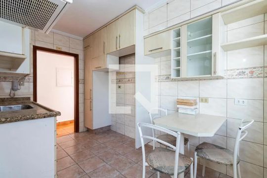 Cozinha de apartamento à venda com 3 quartos, 100m² em Vila Mariana, São Paulo