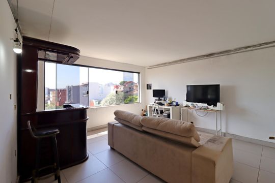 Casa à venda com 3 quartos, 217m² em Parque Marajoara, Santo André