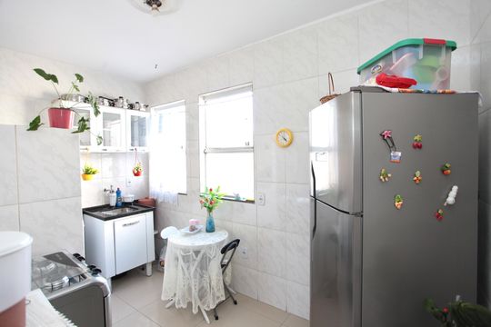 Cozinha e Área de Serviço de apartamento à venda com 2 quartos, 48m² em Fonte Grande, Contagem