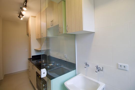 Área de Serviço de apartamento para alugar com 2 quartos, 60m² em Cristo Rei, Curitiba