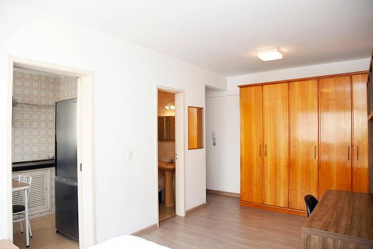 Studio - Sala / Quarto de kitnet/studio para alugar com 1 quarto, 35m² em Centro Histórico, Porto Alegre