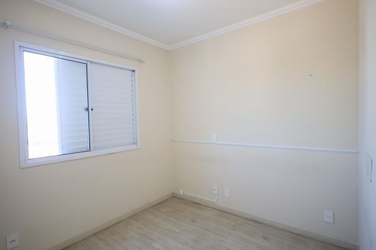 Suíte 1 de apartamento para alugar com 2 quartos, 55m² em Quitaúna, Osasco