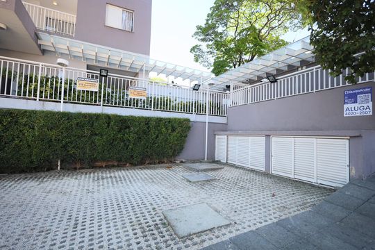 Área comum - Fachada de apartamento para alugar com 2 quartos, 55m² em Quitaúna, Osasco