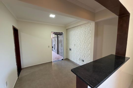 Sala  de casa para alugar com 1 quarto, 70m² em Setor Habitacional Vicente Pires, Brasília