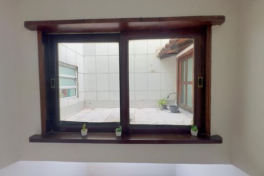 Escada de casa à venda com 3 quartos, 100m² em Picanço, Guarulhos