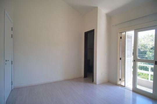 Suíte de casa para alugar com 3 quartos, 142m² em Hamburgo Velho, Novo Hamburgo