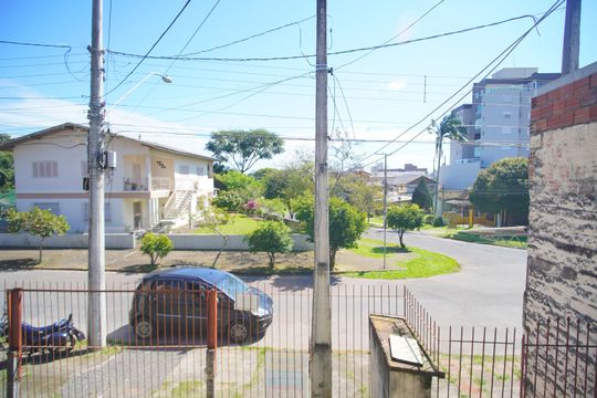 Vista da Sala de casa à venda com 2 quartos, 330m² em Ouro Branco, Novo Hamburgo