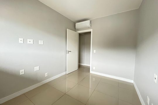 Quarto de apartamento para alugar com 2 quartos, 75m² em Itacorubi, Florianópolis