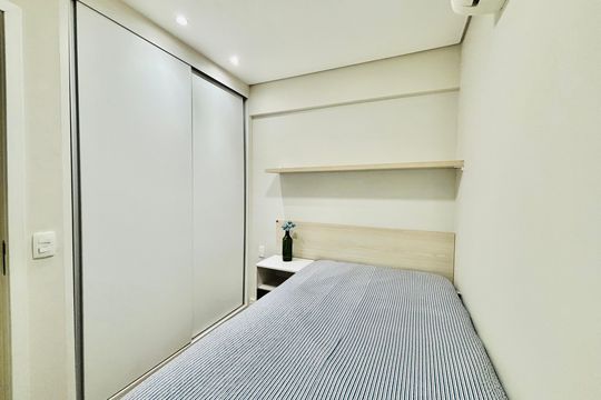 Quarto 1 de apartamento para alugar com 2 quartos, 52m² em Alphaville Industrial, Barueri