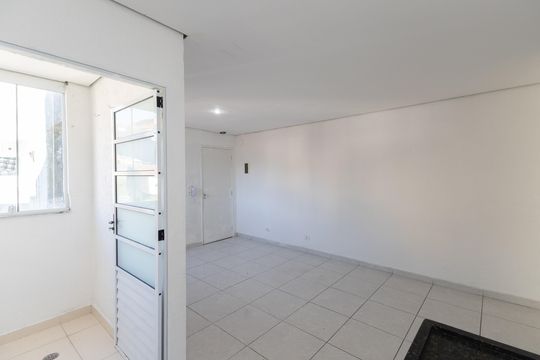Sala  de apartamento para alugar com 1 quarto, 47m² em Vila Guilherme, São Paulo