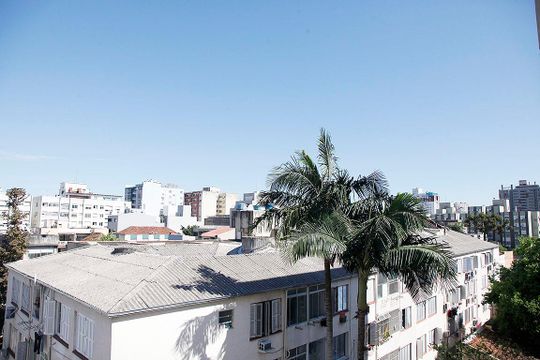 Studio - Sala / Quarto Vista de kitnet/studio à venda com 1 quarto, 25m² em Azenha, Porto Alegre