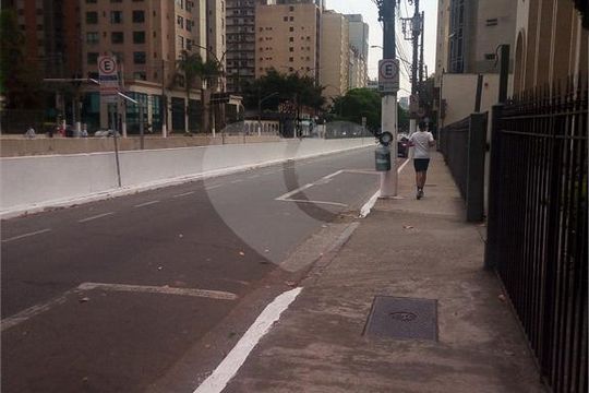 Apartamento à venda com 2 quartos, 82m² em Jardim Paulista, São Paulo