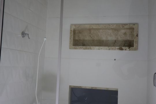 Casa para alugar com 3 quartos, 180m² em Acacias, Montes Claros
