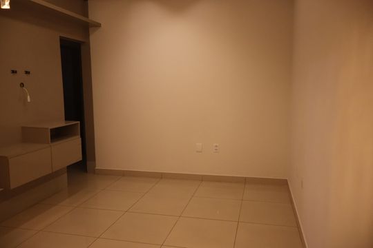 Casa para alugar com 3 quartos, 180m² em Acacias, Montes Claros